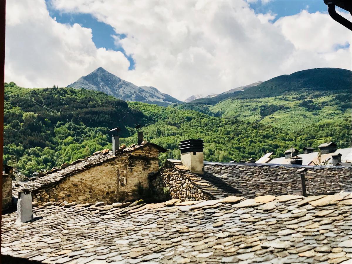 Bpirineos-Las Plazas Benasque Exteriör bild